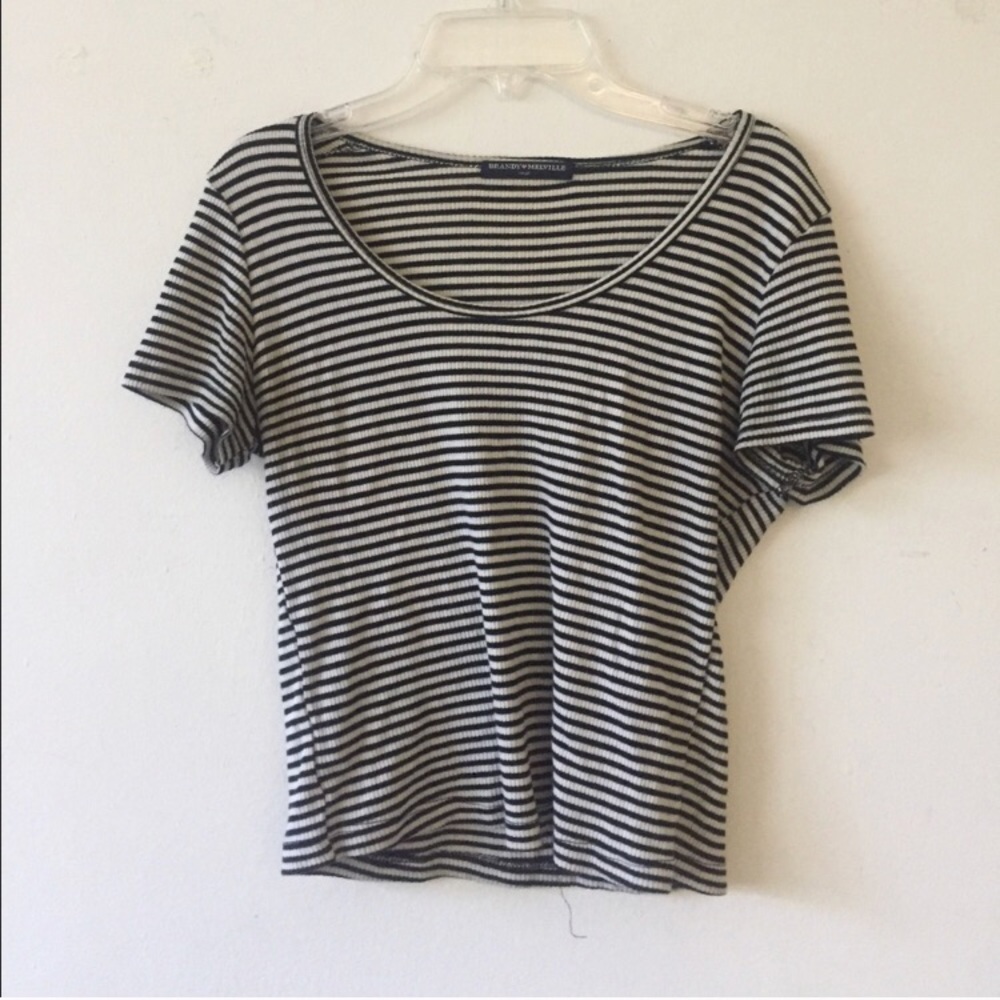 Brandy Melville Striped Crop Top - Picture 2 of 4